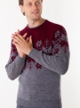 Men's wine color sweater in volumous knit.