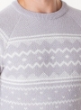 Мужской серый свитер крупной вязки