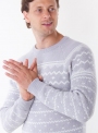 Мужской серый свитер крупной вязки