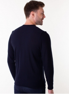 Men&#039;s black jumper in a fine knit