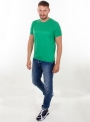 Мужская футболка зеленого цвета