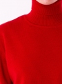 Жіночий червоний светр гольф щільної в'язки