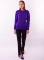 Women's sweater in a large knit