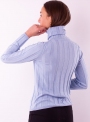 Женский свитер гольф голубого цвета тонкой вязки