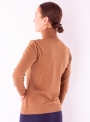 Жіночий светр гольф Мілано верблюжого кольору кольору тонкої в'язки