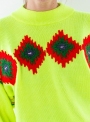 Женский салатовый свитер крупной вязки с вышивкой