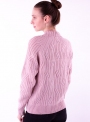 Женский свитер пудрового цвета в узор
